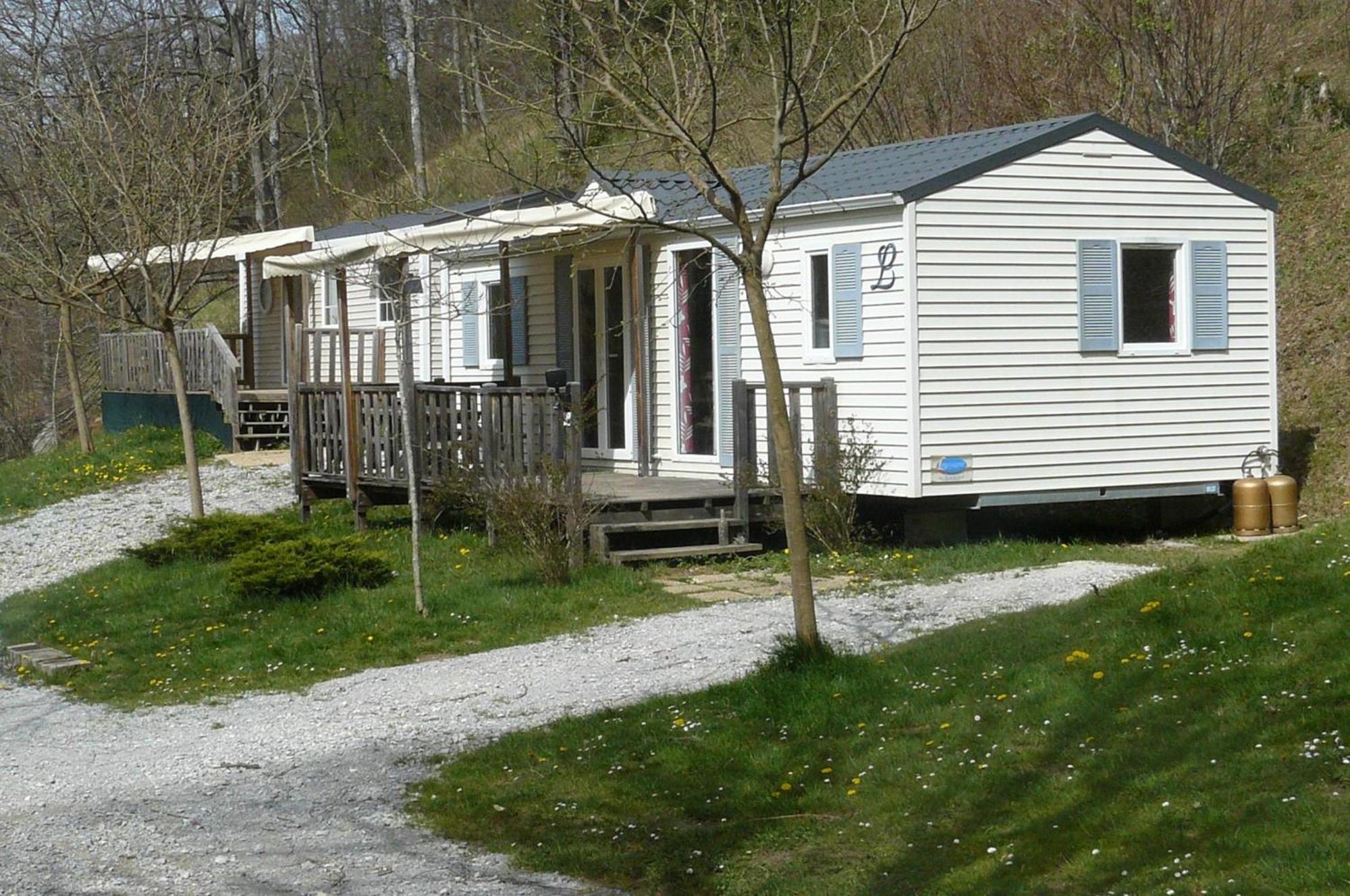 Camping Le Rey Louvie Juzon Rom bilde