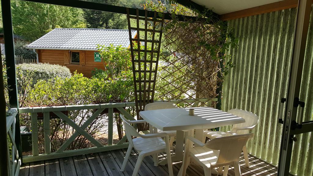 Camping Le Rey Louvie Juzon Eksteriør bilde