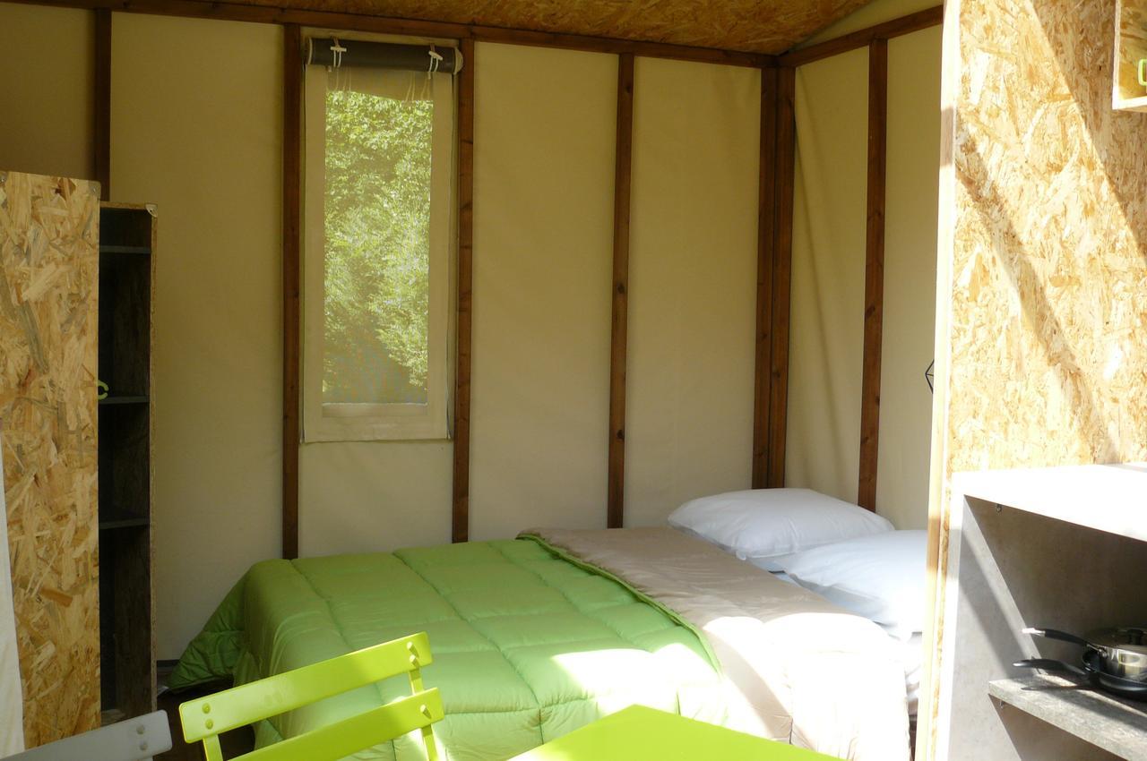 Camping Le Rey Louvie Juzon Eksteriør bilde