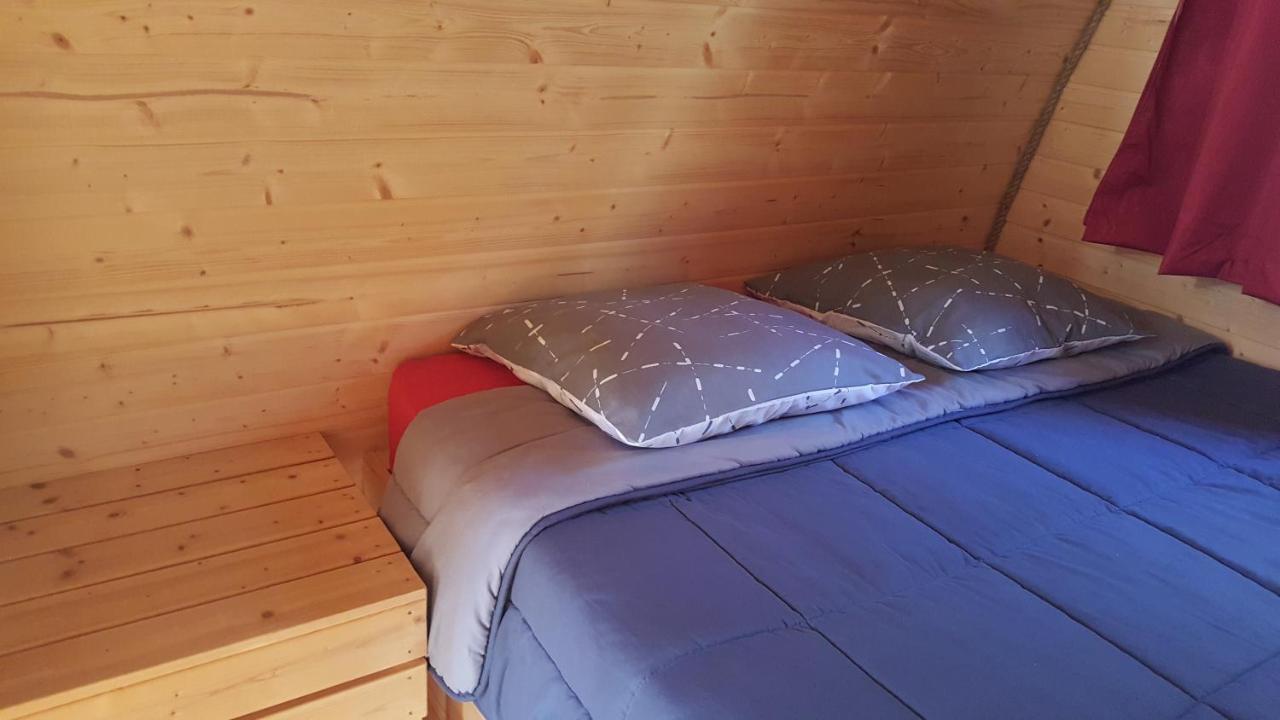 Camping Le Rey Louvie Juzon Eksteriør bilde